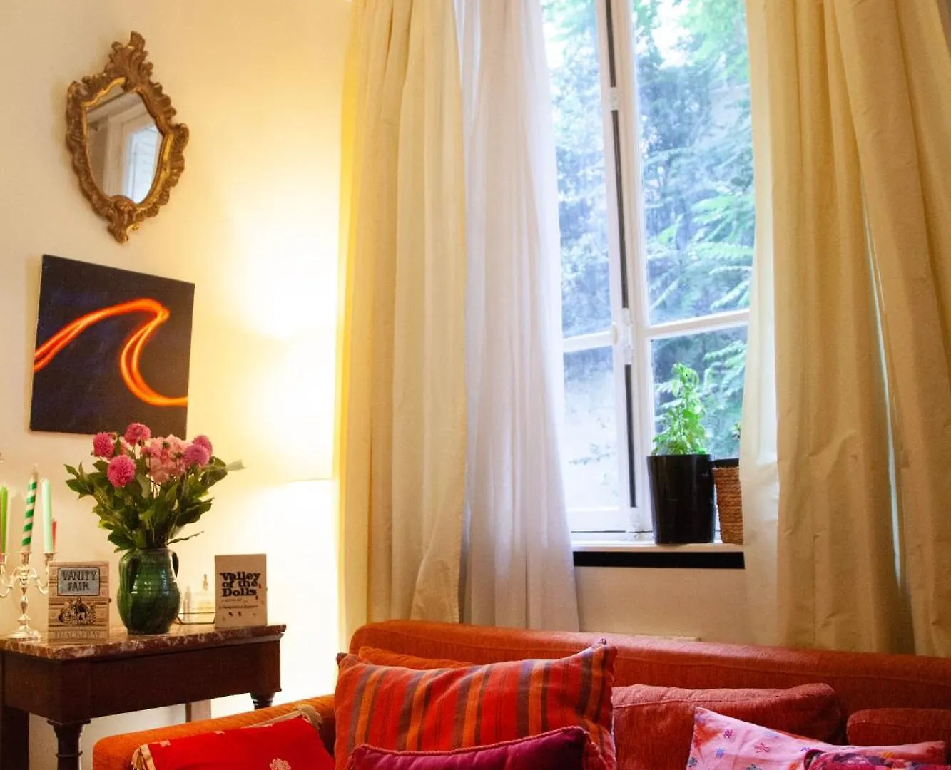 Homestay Arc De Triomphe Chic Room Paris