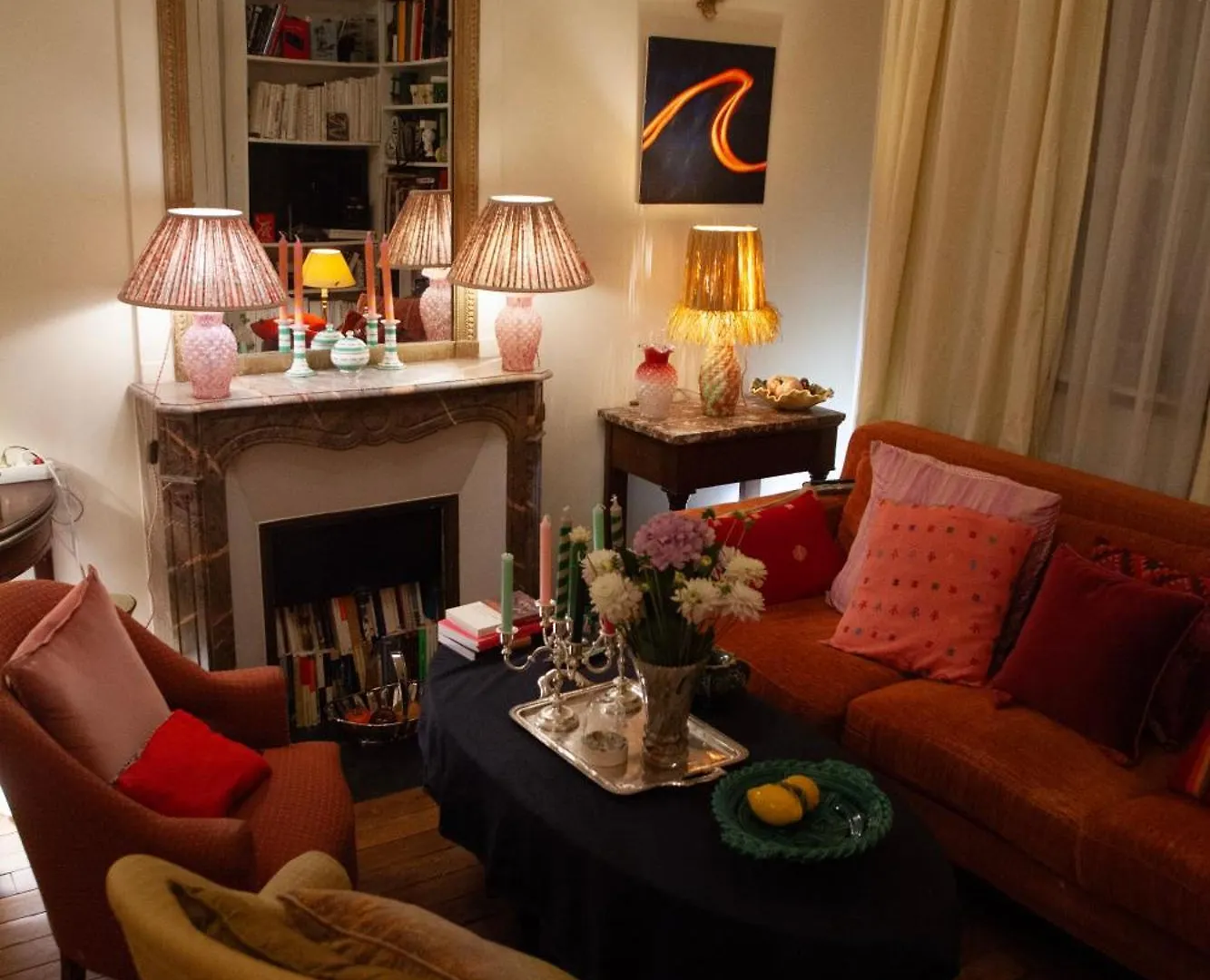 Arc De Triomphe Chic Room Paris Homestay