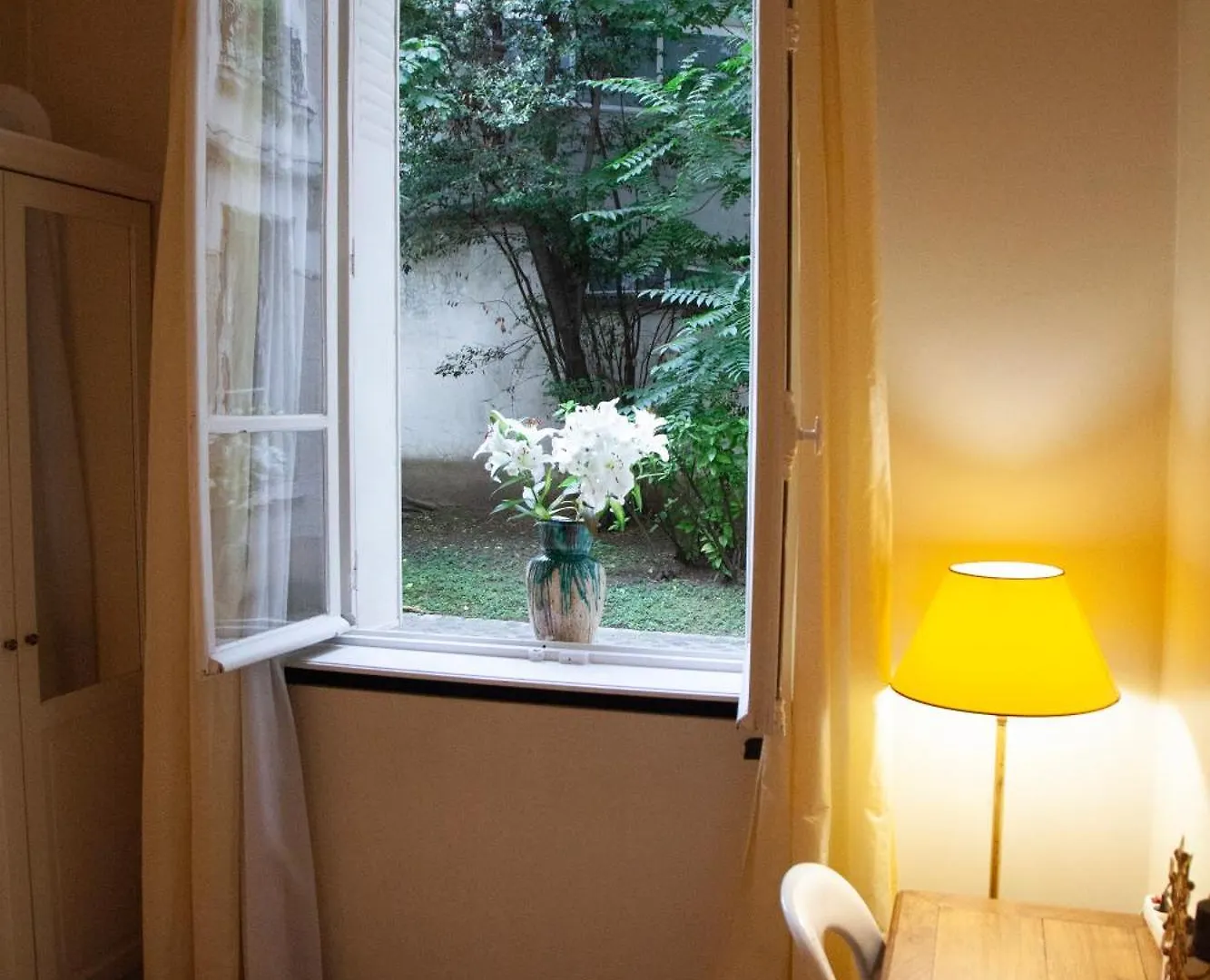 Arc De Triomphe Chic Room Paris